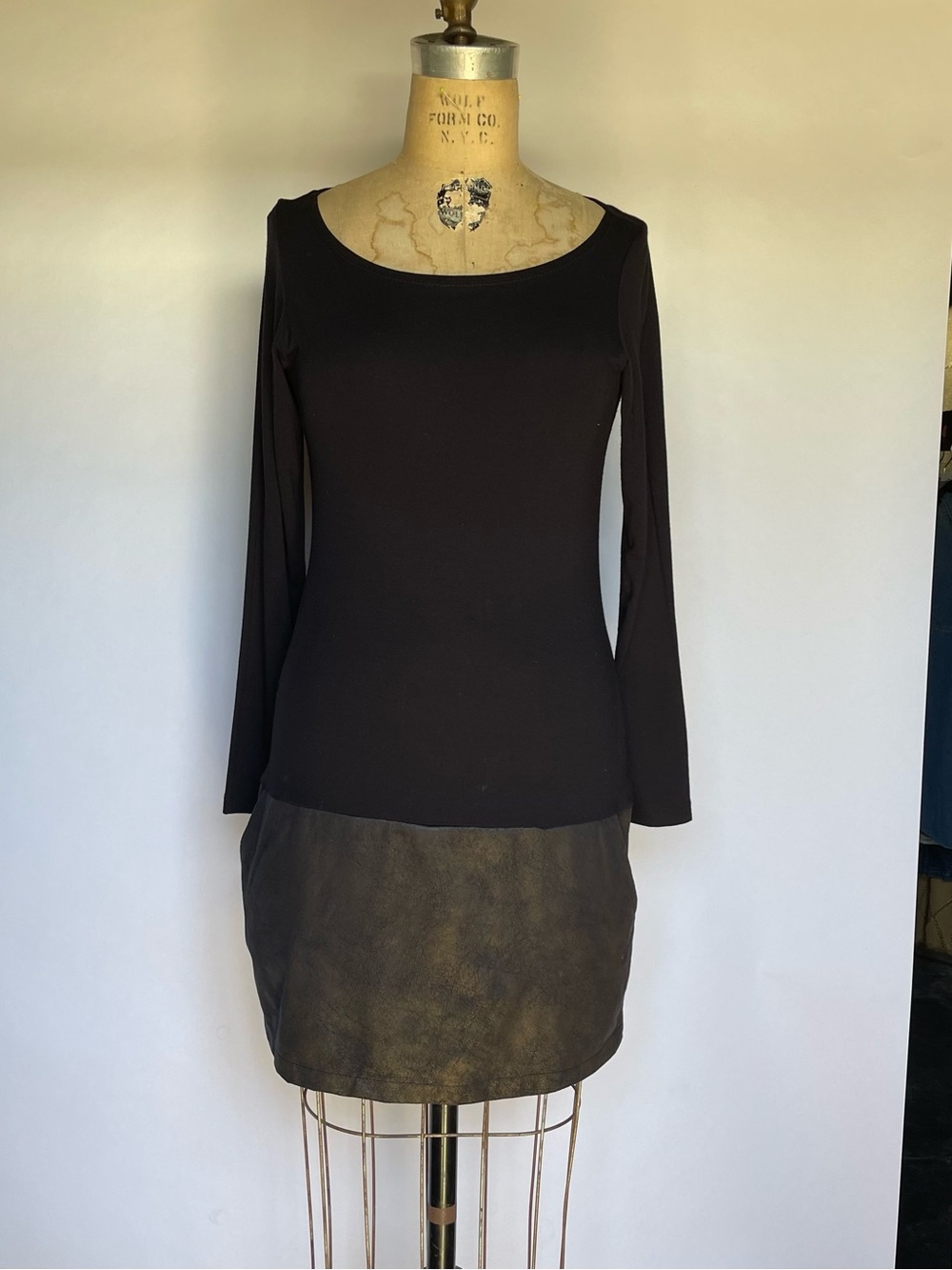 Women's Black Long Sleeve Two-Tone Dress